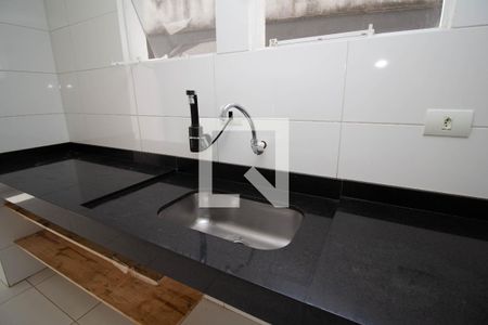 Casa à venda com 200m², 4 quartos e 2 vagasCozinha - Torneira