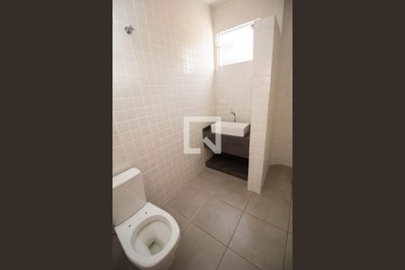 Casa à venda com 200m², 4 quartos e 2 vagasBanheiro