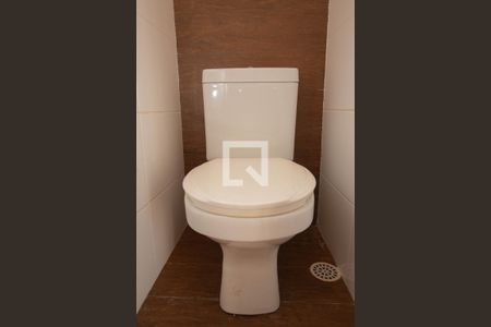 Casa à venda com 200m², 4 quartos e 2 vagasLavabo