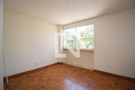 Sala de casa à venda com 4 quartos, 200m² em Parque São Domingos, São Paulo