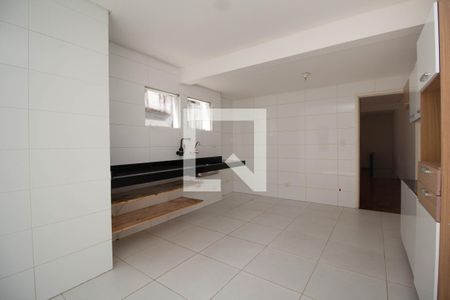 Casa à venda com 200m², 4 quartos e 2 vagasCozinha