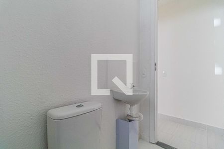 Apartamento para alugar com 41m², 2 quartos e sem vaga Apartamento para alugar com 41m², 2 quartos e sem vagaBanheiro