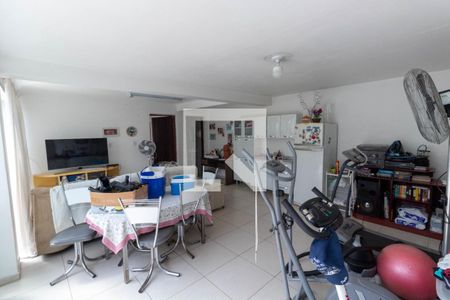 Casa para alugar com 257m², 3 quartos e 5 vagasSalão de Festas