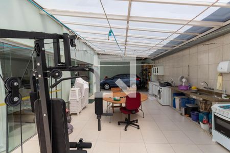 Casa para alugar com 257m², 3 quartos e 5 vagasLavanderia