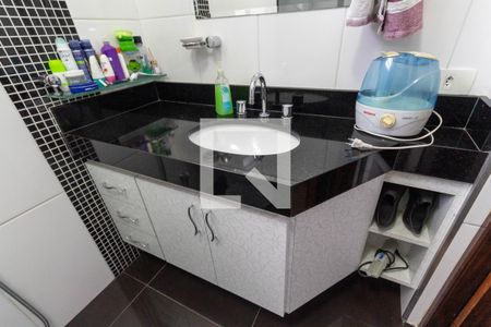 Casa para alugar com 257m², 3 quartos e 5 vagasBanheiro da Suíte 1