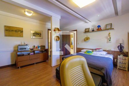 Casa de condomínio para alugar com 902m², 5 quartos e 6 vagas Casa de condomínio para alugar com 902m², 5 quartos e 6 vagasSuíte 3