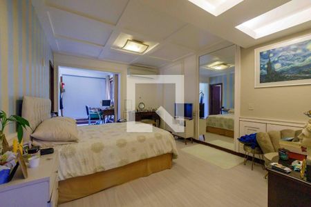 Casa de condomínio para alugar com 902m², 5 quartos e 6 vagas Casa de condomínio para alugar com 902m², 5 quartos e 6 vagasSuíte 2