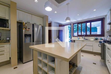 Casa de condomínio para alugar com 902m², 5 quartos e 6 vagas Casa de condomínio para alugar com 902m², 5 quartos e 6 vagasCozinha