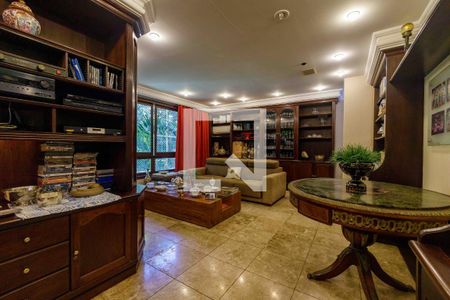 Sala 3 de casa de condomínio para alugar com 5 quartos, 902m² em Itanhangá, Rio de Janeiro