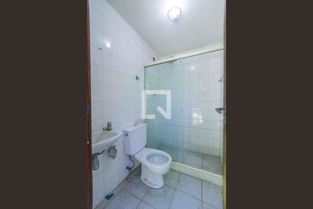 Casa de condomínio para alugar com 902m², 5 quartos e 6 vagas Casa de condomínio para alugar com 902m², 5 quartos e 6 vagasBanheiro Quintal