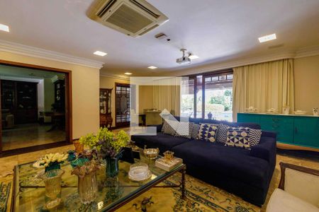 Sala 1 de casa de condomínio para alugar com 5 quartos, 902m² em Itanhangá, Rio de Janeiro