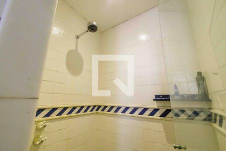 Casa de condomínio para alugar com 902m², 5 quartos e 6 vagas Casa de condomínio para alugar com 902m², 5 quartos e 6 vagasBanheiro Suíte 3