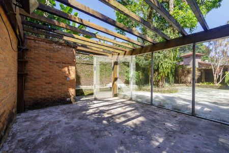 Casa de condomínio para alugar com 902m², 5 quartos e 6 vagas Casa de condomínio para alugar com 902m², 5 quartos e 6 vagasLounge