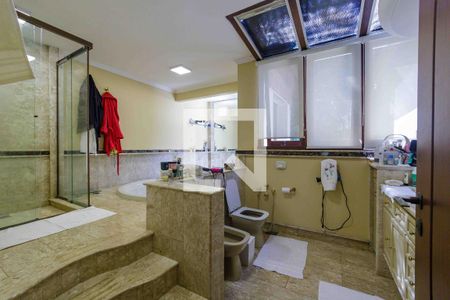 Casa de condomínio para alugar com 902m², 5 quartos e 6 vagas Casa de condomínio para alugar com 902m², 5 quartos e 6 vagasBanheiro Suíte 1