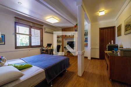 Casa de condomínio para alugar com 902m², 5 quartos e 6 vagas Casa de condomínio para alugar com 902m², 5 quartos e 6 vagasSuíte 3