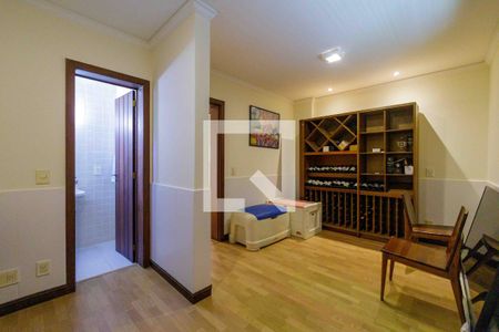 Casa de condomínio para alugar com 902m², 5 quartos e 6 vagas Casa de condomínio para alugar com 902m², 5 quartos e 6 vagasSuíte 4