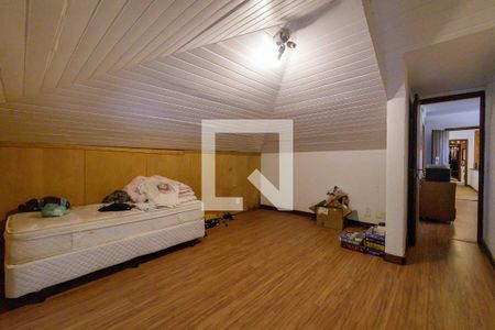 Casa de condomínio para alugar com 902m², 5 quartos e 6 vagas Casa de condomínio para alugar com 902m², 5 quartos e 6 vagasSuíte 3