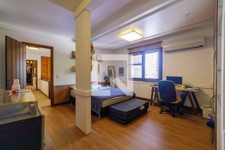 Casa de condomínio para alugar com 902m², 5 quartos e 6 vagas Casa de condomínio para alugar com 902m², 5 quartos e 6 vagasSuíte 3