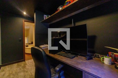 Casa de condomínio para alugar com 902m², 5 quartos e 6 vagas Casa de condomínio para alugar com 902m², 5 quartos e 6 vagasEscritório 2