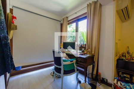 Casa de condomínio para alugar com 902m², 5 quartos e 6 vagas Casa de condomínio para alugar com 902m², 5 quartos e 6 vagasSuíte 2