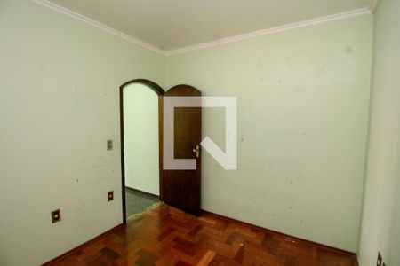 Quarto 1 de casa para alugar com 3 quartos, 370m² em Vila Carrao, São Paulo