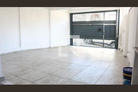 Casa à venda com 120m², 3 quartos e 4 vagasGaragem