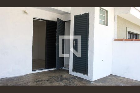 Casa à venda com 120m², 3 quartos e 4 vagasÁrea Externa