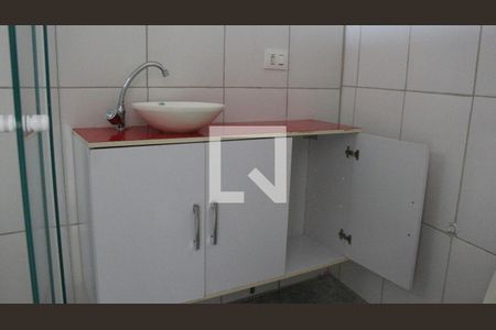 Casa à venda com 120m², 3 quartos e 4 vagasBanheiro da Suíte 2