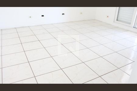 Casa à venda com 120m², 3 quartos e 4 vagasSuíte 2