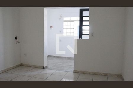 Casa à venda com 120m², 3 quartos e 4 vagasEdicula