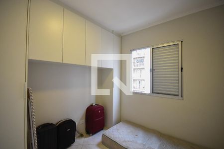 Quarto 1 de apartamento à venda com 2 quartos, 53m² em Parque Taboao, Taboão da Serra