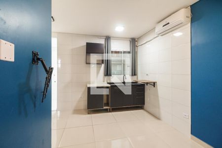 Sala  de apartamento para alugar com 2 quartos, 37m² em Vila Esperança, São Paulo