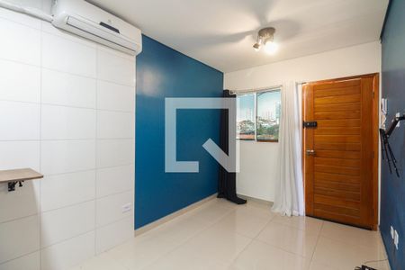 Sala  de apartamento para alugar com 2 quartos, 37m² em Vila Esperança, São Paulo