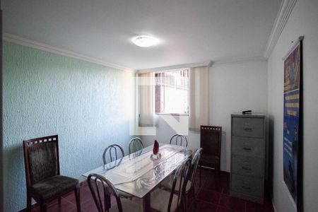 Casa à venda com 290m², 5 quartos e 4 vagas Casa à venda com 290m², 5 quartos e 4 vagasQuarto 4