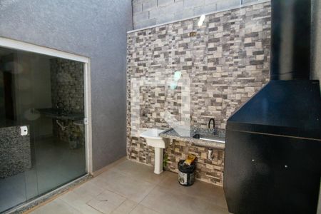 Casa à venda com 106m², 3 quartos e 2 vagasÁrea de Serviço