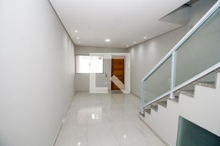 Casa à venda com 106m², 3 quartos e 2 vagasSala de TV