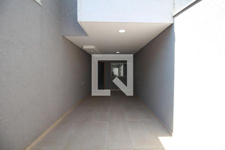 Casa à venda com 106m², 3 quartos e 2 vagasGaragem