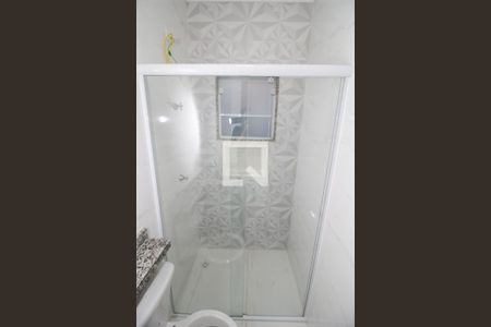 Casa à venda com 106m², 3 quartos e 2 vagasBanheiro