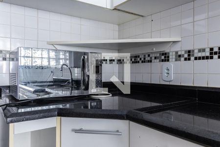 Apartamento para alugar com 75m², 2 quartos e 1 vaga Apartamento para alugar com 75m², 2 quartos e 1 vagaCozinha