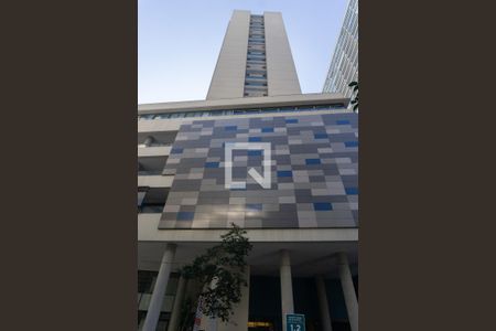 Apartamento para alugar com 67m², 2 quartos e 1 vagaFachada