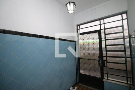 Casa à venda com 100m², 2 quartos e 2 vagasVaranda