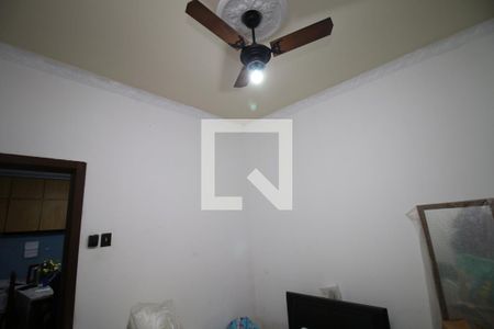 Quarto 1 de casa à venda com 2 quartos, 100m² em Olaria, Rio de Janeiro