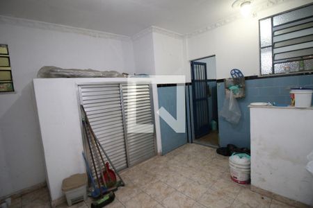 Casa à venda com 100m², 2 quartos e 2 vagasÁrea de Serviço