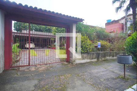 Casa à venda com 120m², 4 quartos e 2 vagasFachada