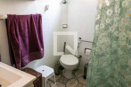 Casa à venda com 122m², 2 quartos e 1 vagaBanheiro