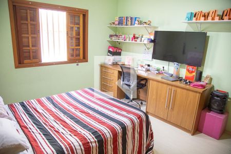 Casa à venda com 450m², 4 quartos e 3 vagas Casa à venda com 450m², 4 quartos e 3 vagasQuarto 2