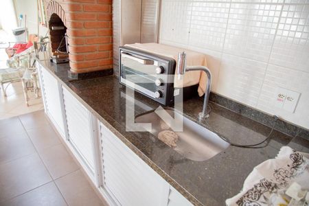 Casa à venda com 450m², 4 quartos e 3 vagas Casa à venda com 450m², 4 quartos e 3 vagasChurrasqueira