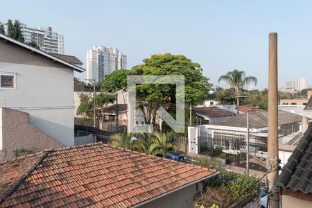 Casa à venda com 220m², 4 quartos e 3 vagas Casa à venda com 220m², 4 quartos e 3 vagasVista da Sala de cinema