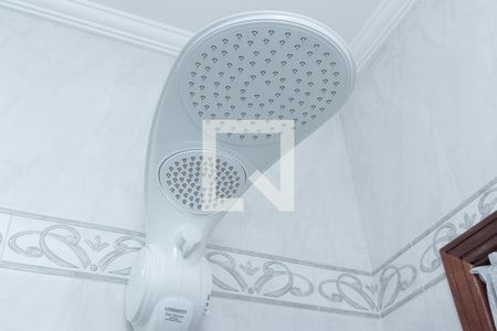 Casa à venda com 220m², 4 quartos e 3 vagas Casa à venda com 220m², 4 quartos e 3 vagasBanheiro da Suíte 2