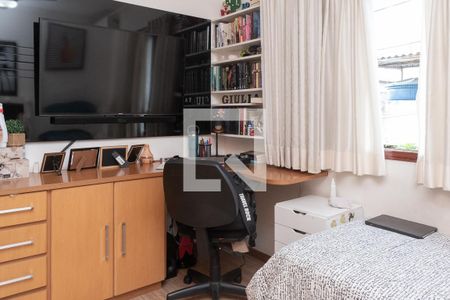 Casa à venda com 220m², 4 quartos e 3 vagas Casa à venda com 220m², 4 quartos e 3 vagasSuíte 2